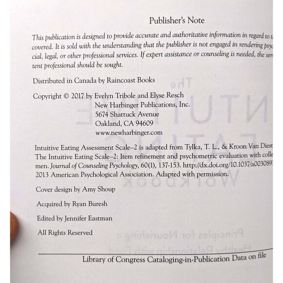 The Intuitive Eating Workbook: 10 Principles for Healthy Relationship with Food - Picture 2 of 9